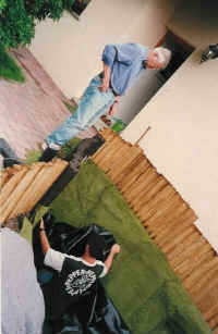 gt-b-4.jpg (36067 Byte)